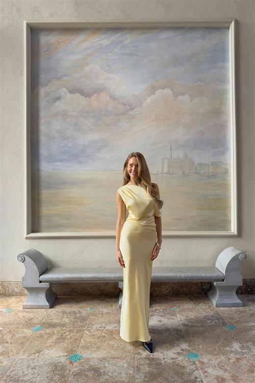 Gina Tricot - Draped satin maxi dress - satinkjoler - Gul - 40 - Dame