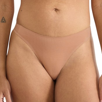 Sloggi Trusser ZERO Feel Pure String Beige X-Small Dame