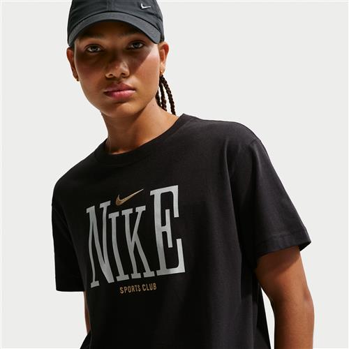 Oversized Nike Classic T-shirt til kvinder - sort