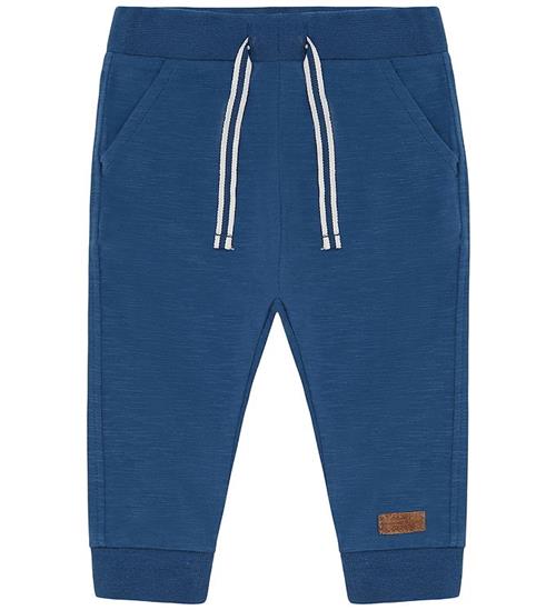 Hust and Claire Bukser - Gordon - Thunder