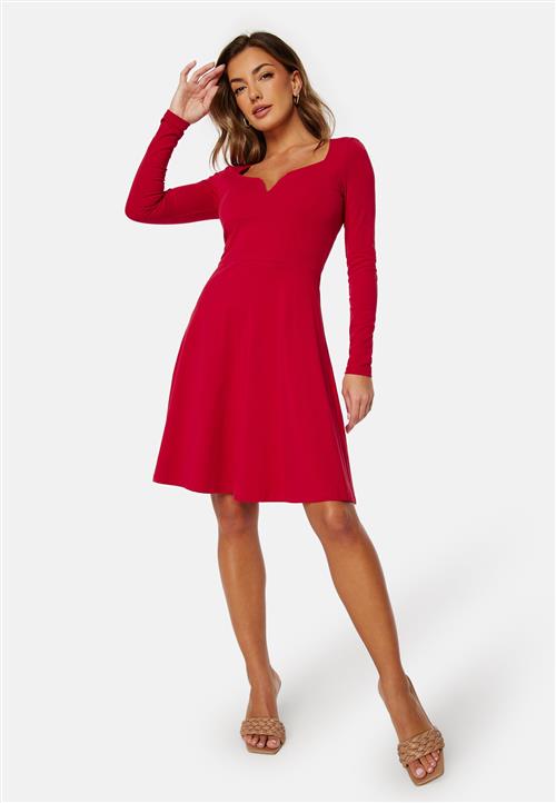 BUBBLEROOM Square V-neck L/S Skater Dress