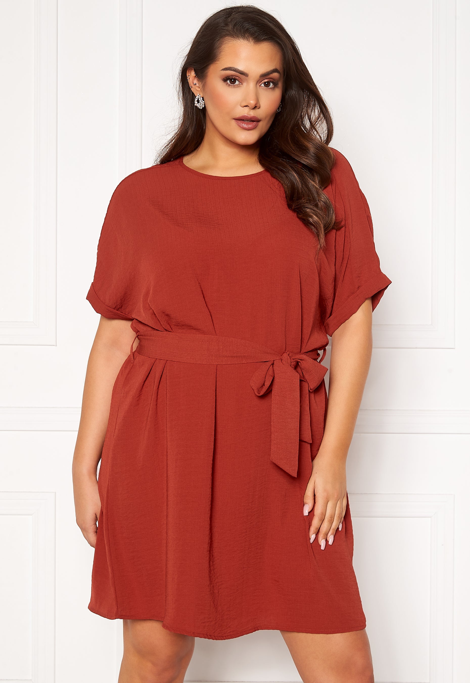 Bubbleroom Jackie S/S Knee Dress