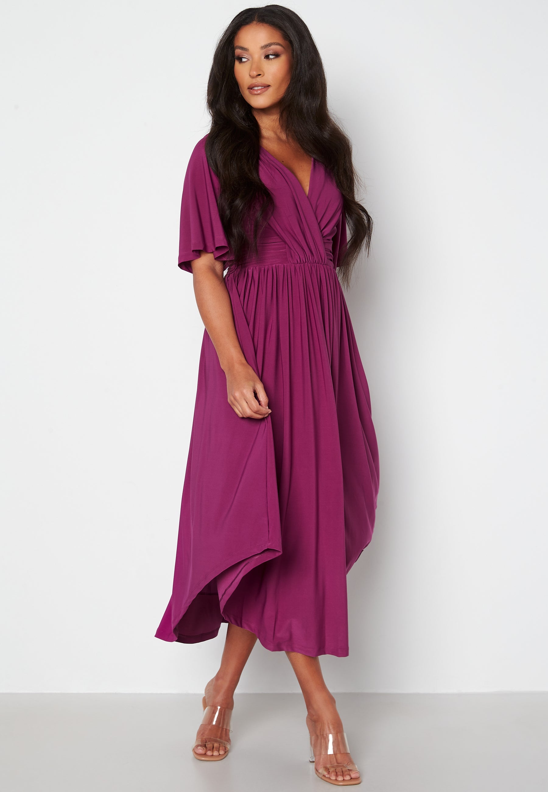 Bubbleroom Occasion Valeria Butterfly Sleeve Dress