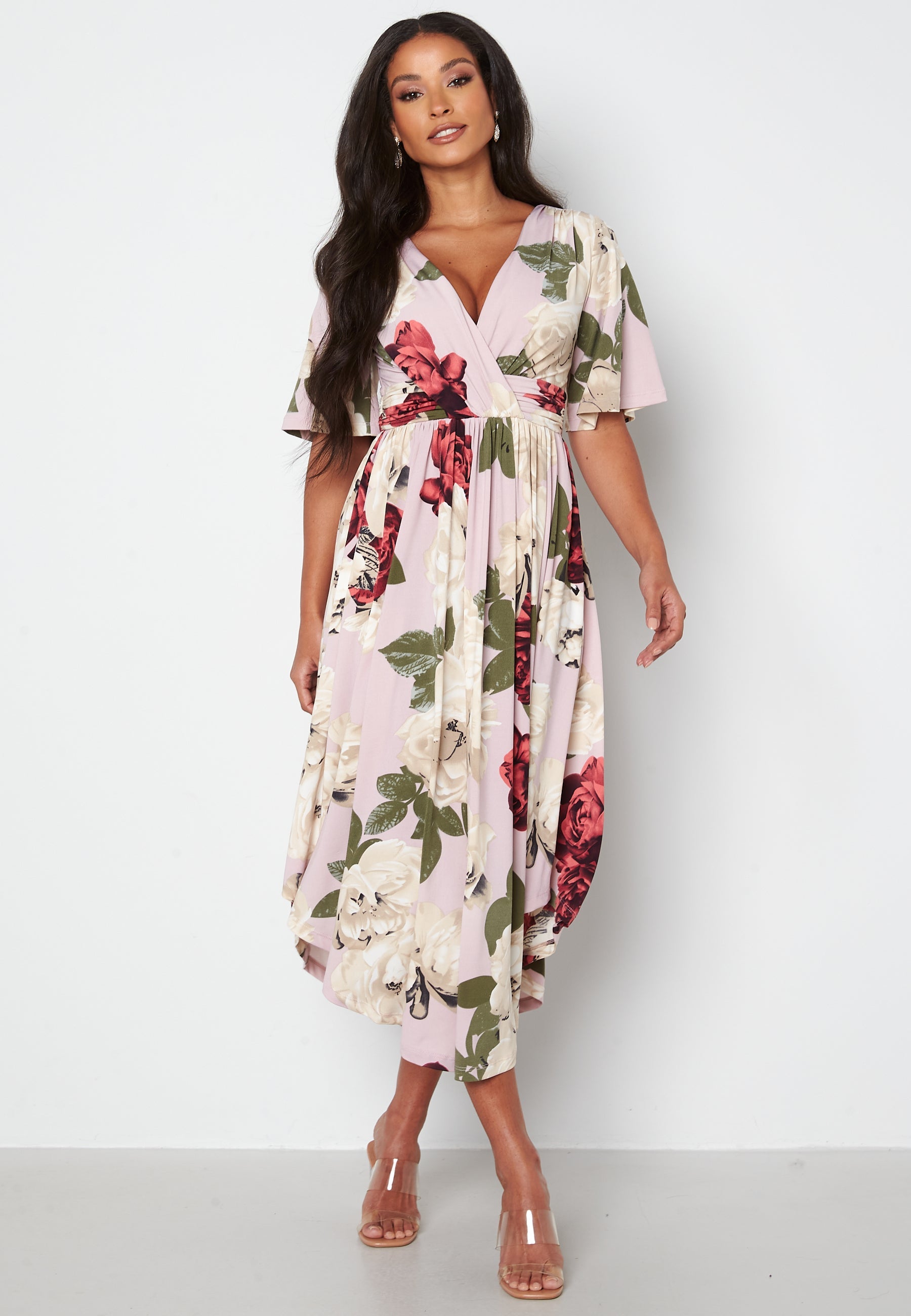 Bubbleroom Occasion Valeria Butterfly Sleeve Dress
