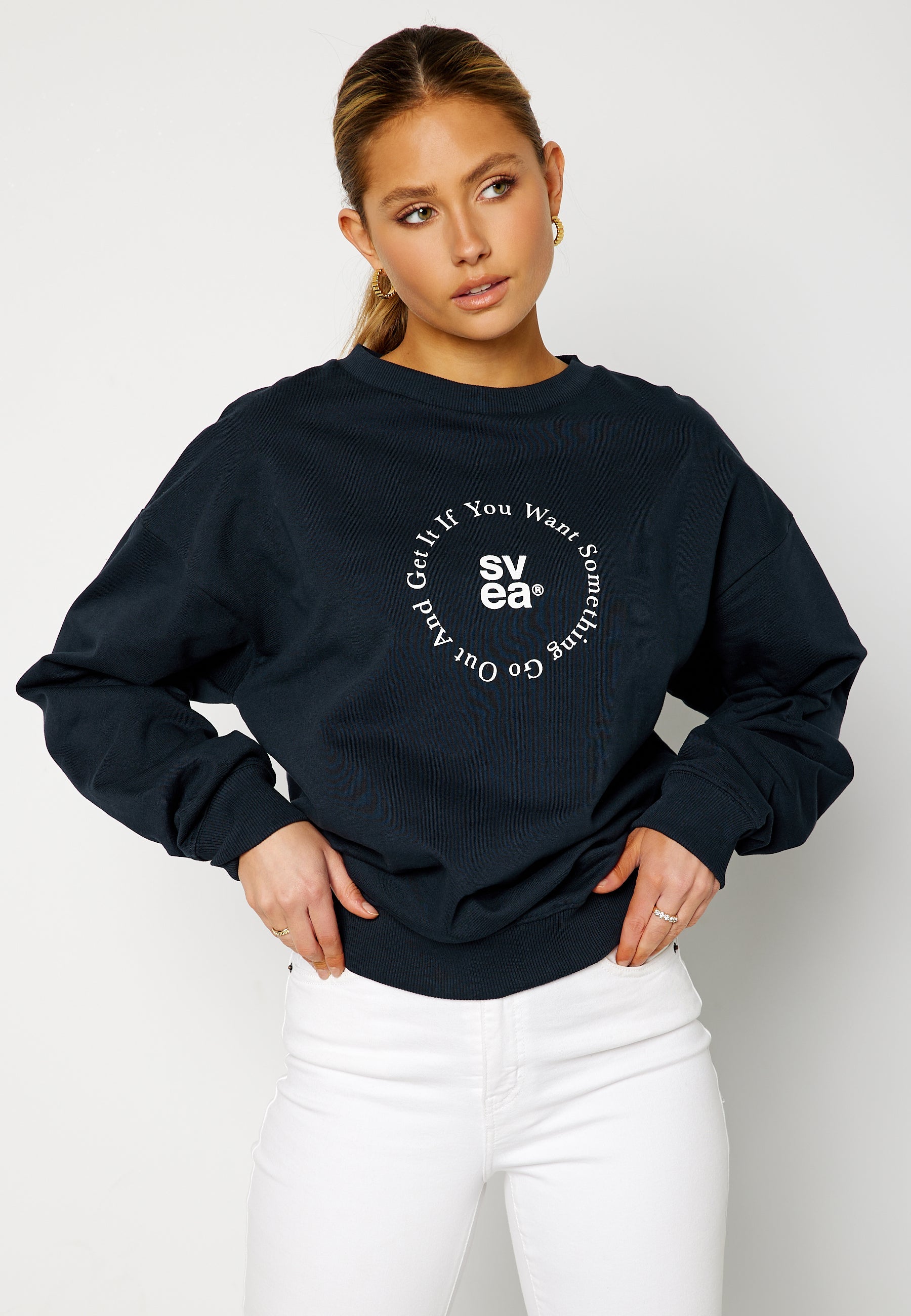 Svea Oversized Crew Neck