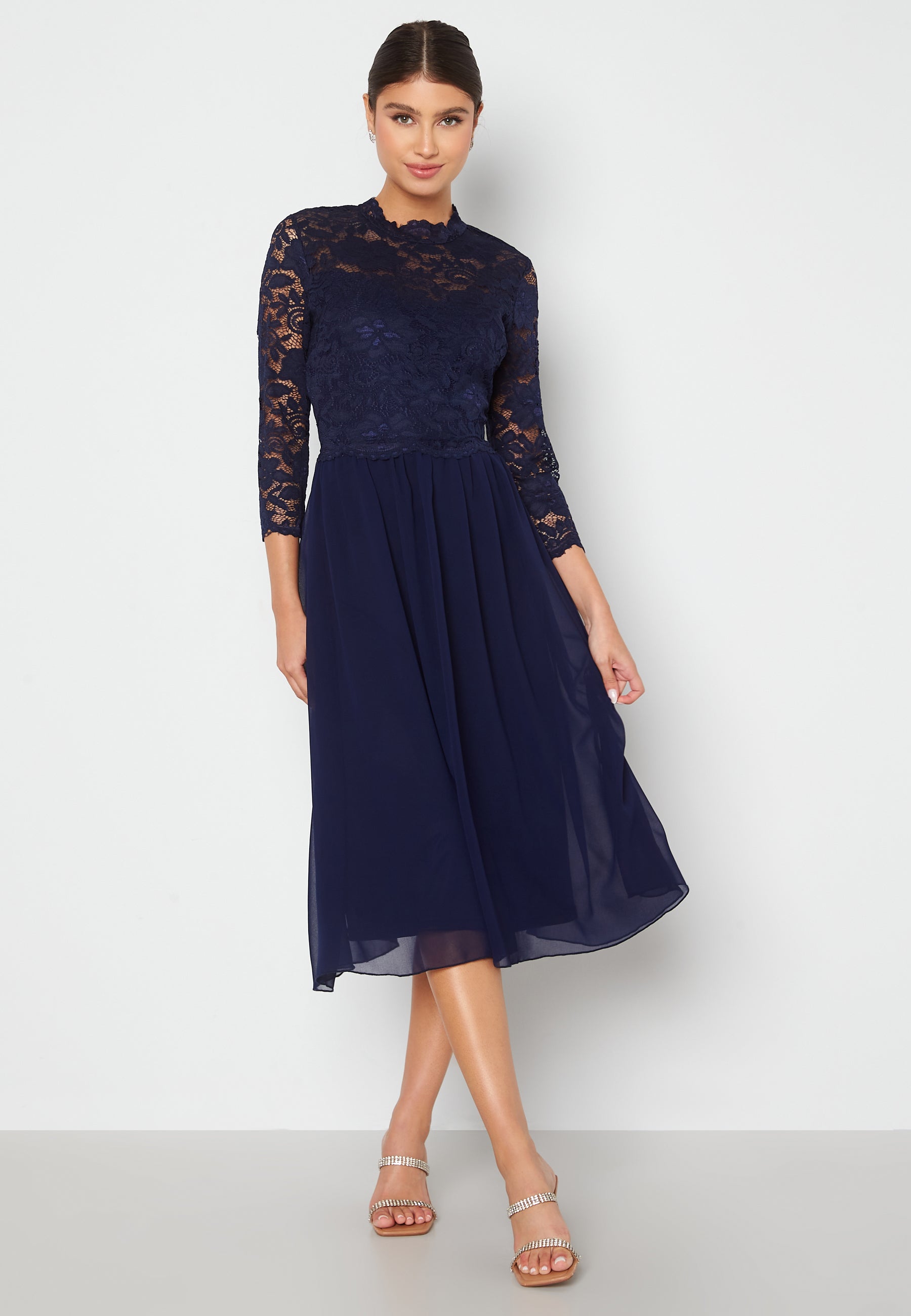 Bubbleroom Occasion Lace Midi Dress