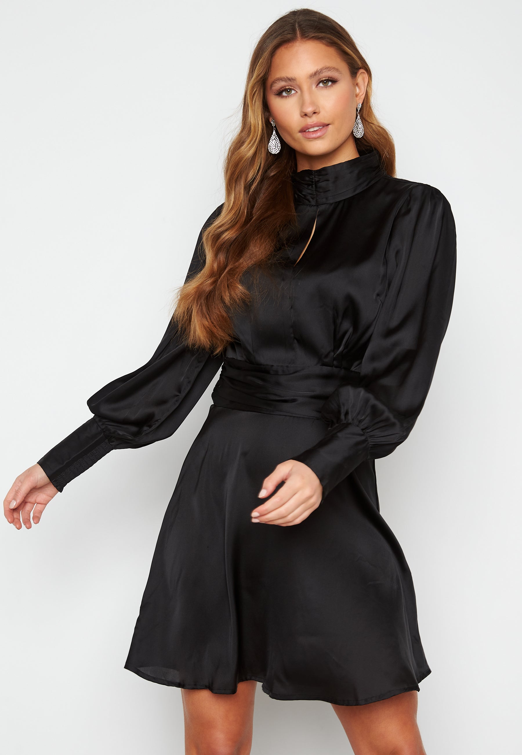 BUBBLEROOM Safia satin dress