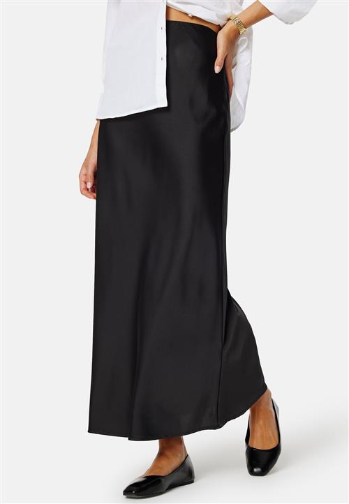 BUBBLEROOM Maxi Satin Skirt
