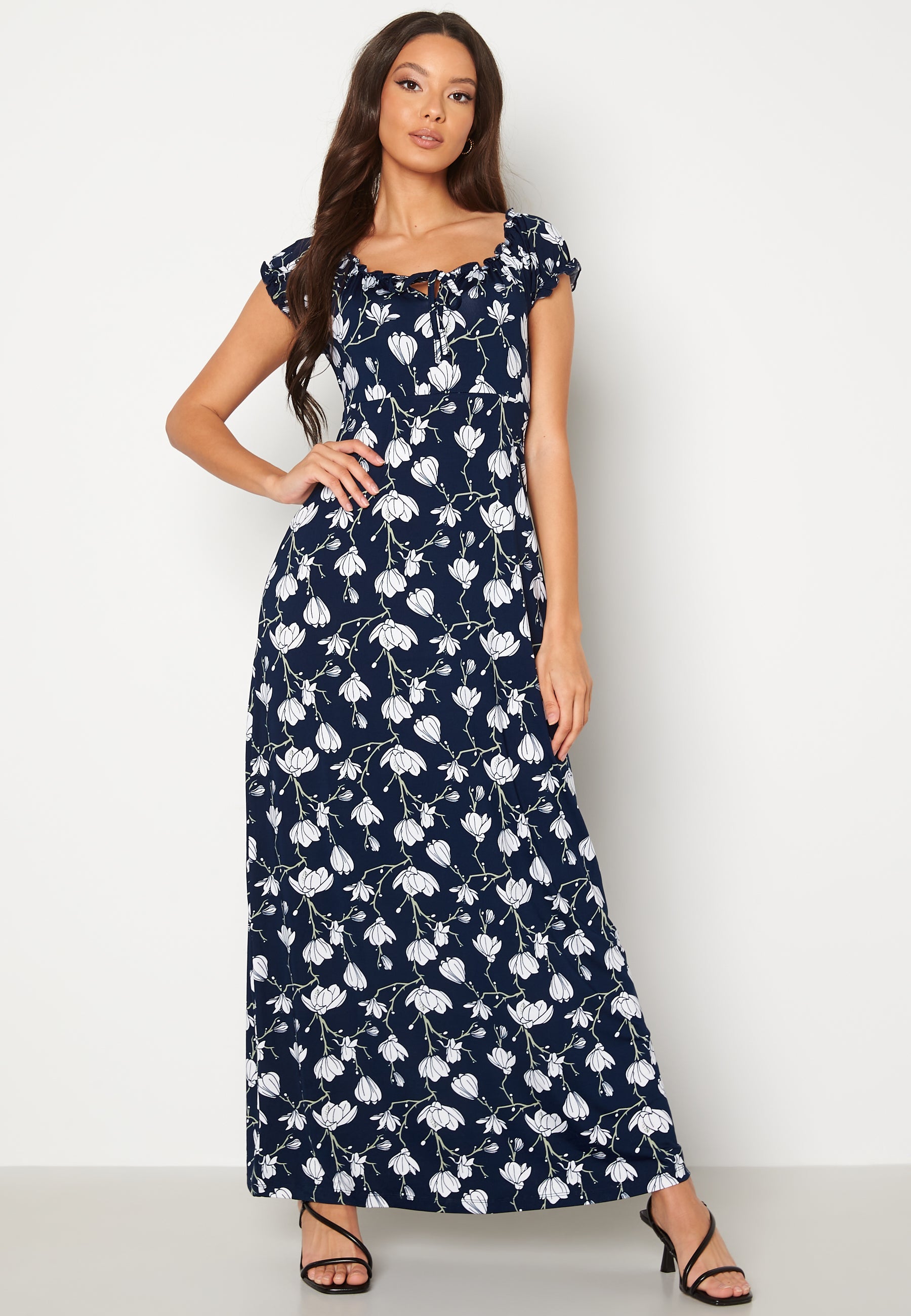 Happy Holly Tessie maxi dress