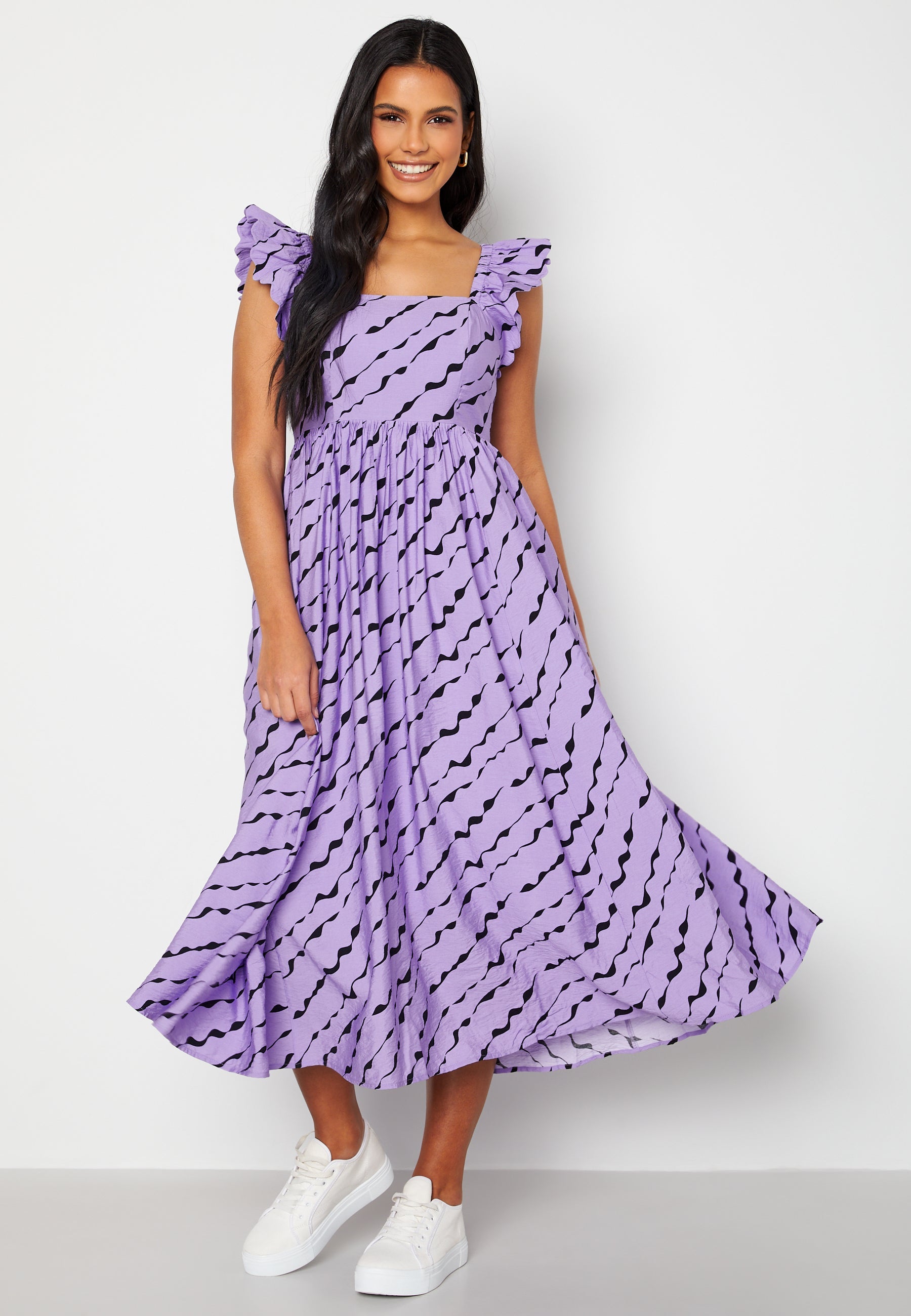 SELECTED Lara Scallop Sleeve Midi Dress