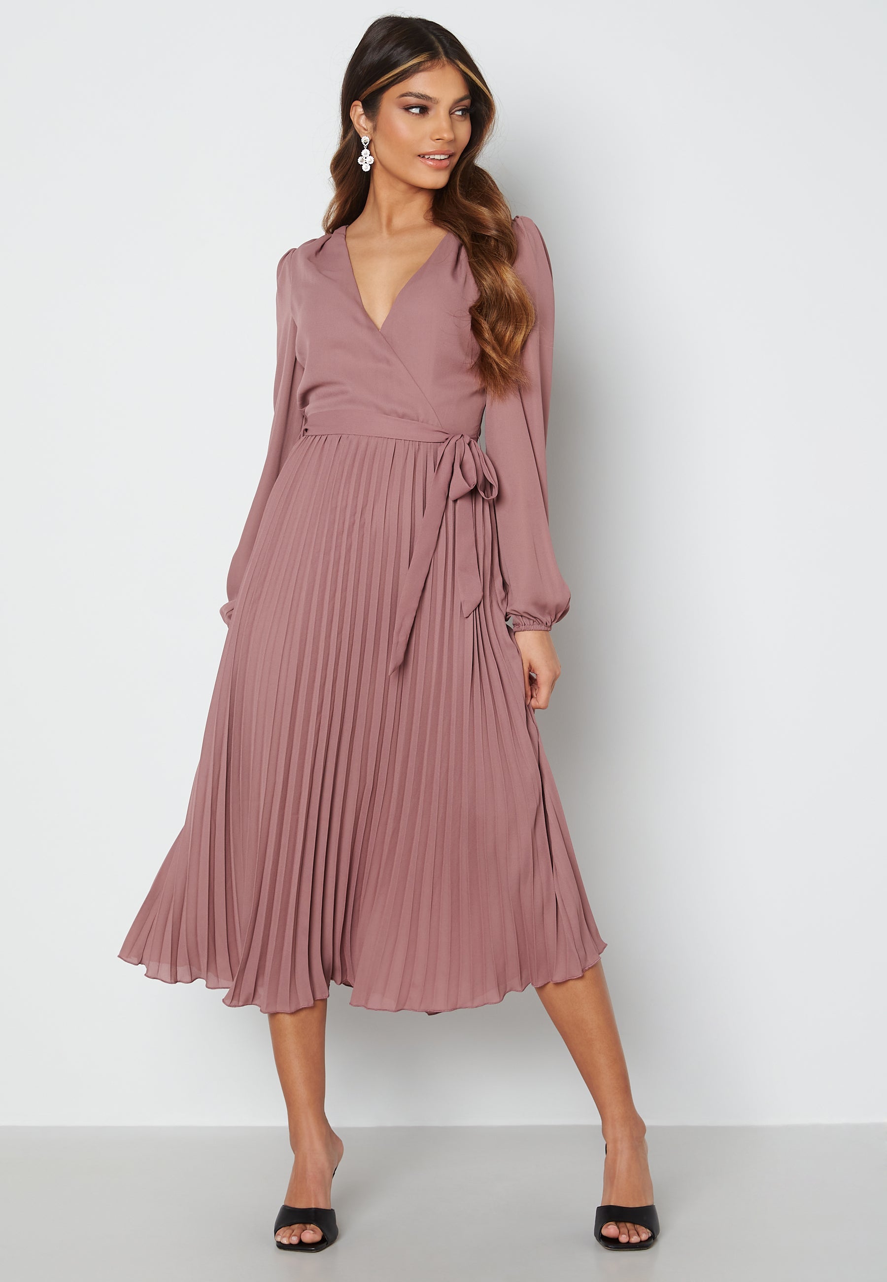 Bubbleroom Occasion Christa Pleated Midi Dress