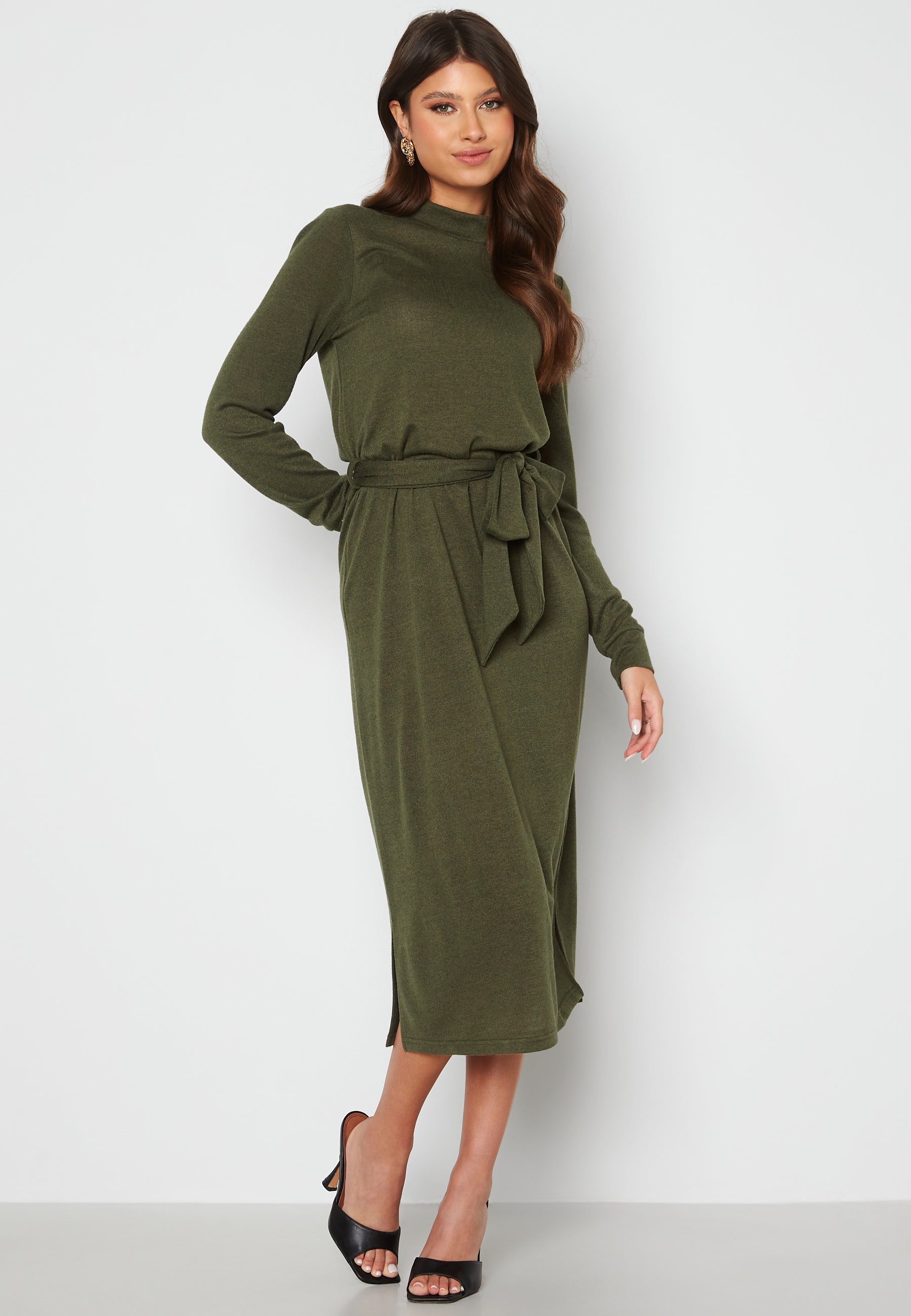 Happy Holly Faith cosy midi dress