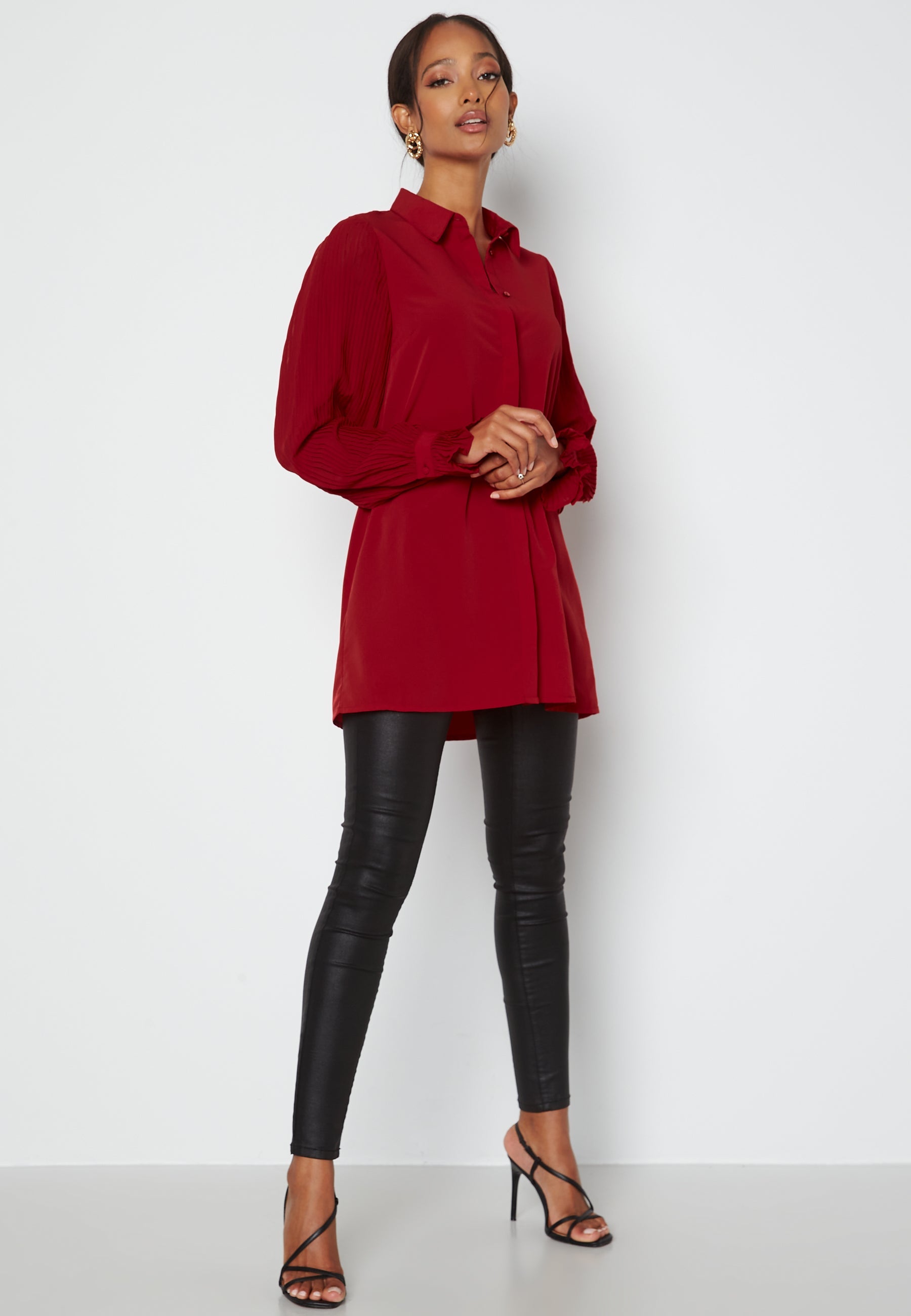 Happy Holly Juliana pleated sleeve tunic