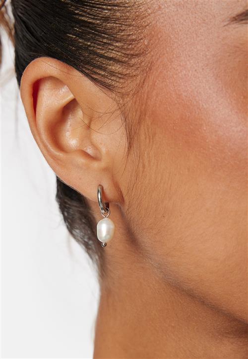 BY JOLIMA Sienna Mini Pearlearring