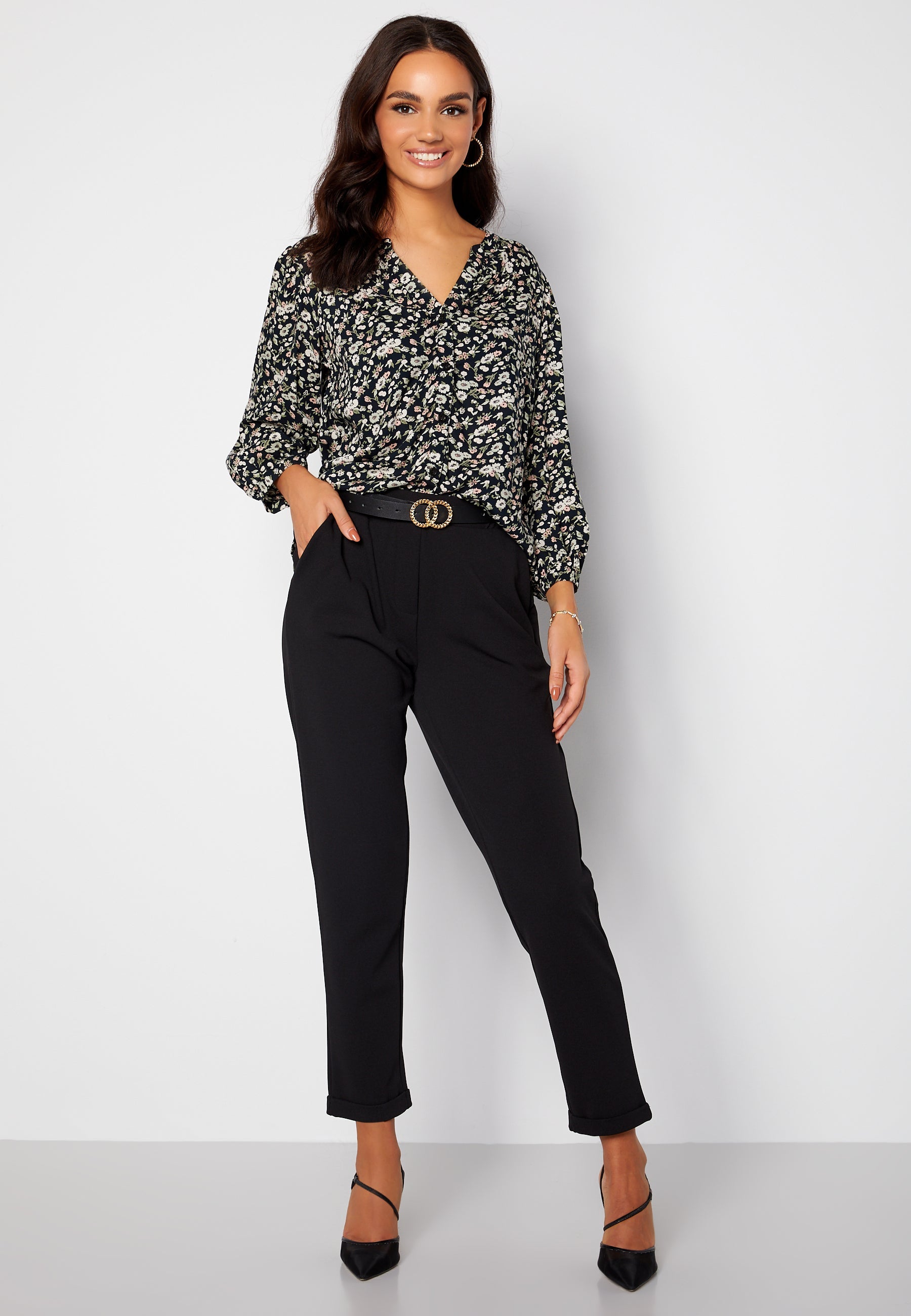 Happy Holly Isabella blouse