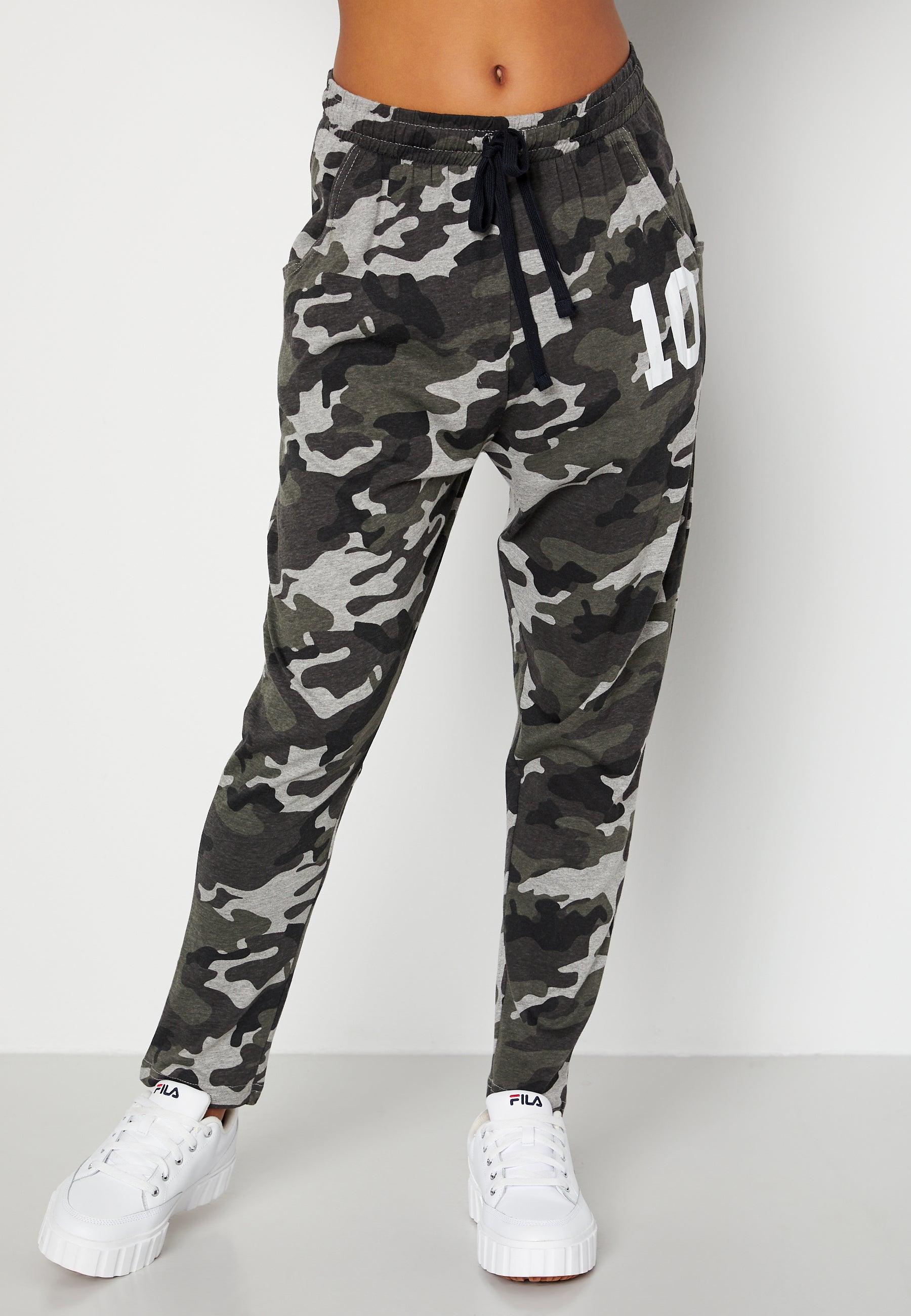 Happy Holly Carolyn tricot pants