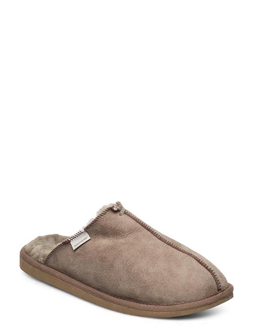 Shepherd | Hugo Tofflor | 44