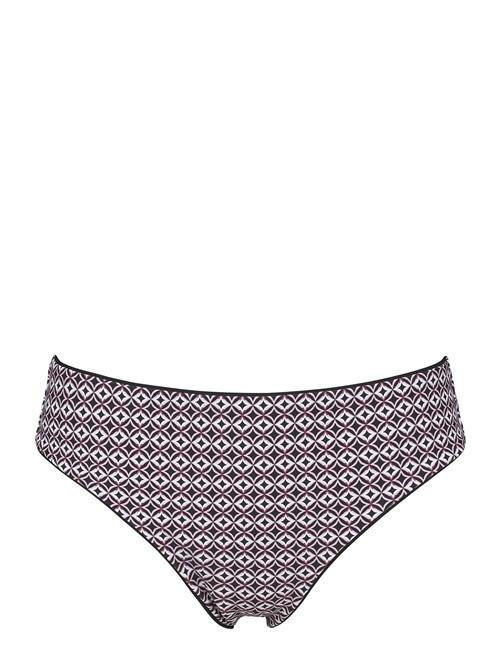 Missya | Aaliyah Tai | 40