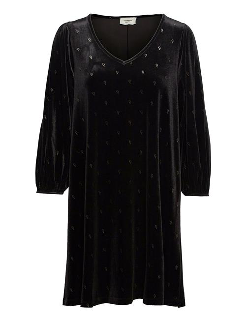 Ivana Helsinki | Suzie | 34