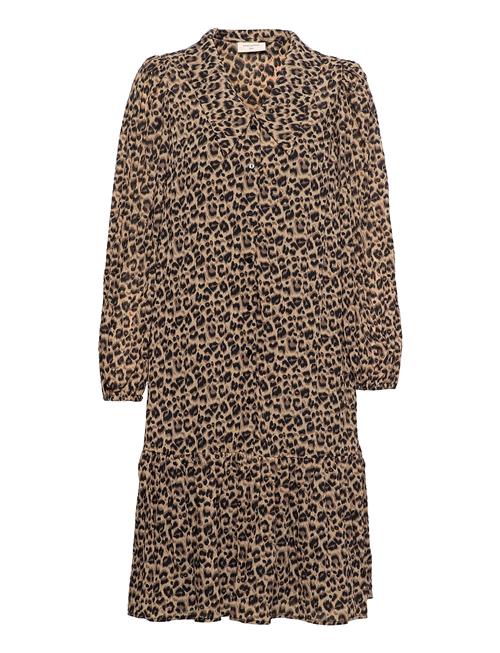 FREE/QUENT | Fqdaphne-Dr-Leo | XS