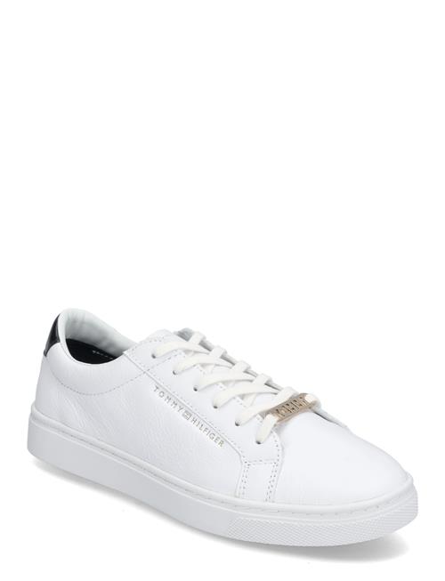 Tommy Hilfiger | Essential Sneaker | 42