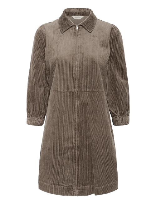 Part Two | Eyvorpw Dr | 36