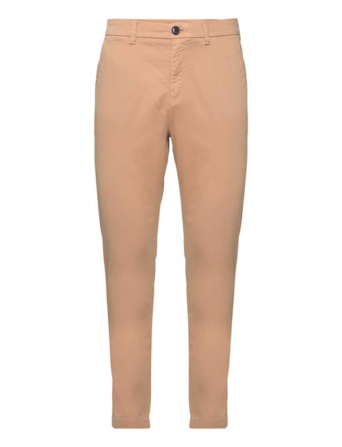 BOSS | C_Tachini2-D | 34