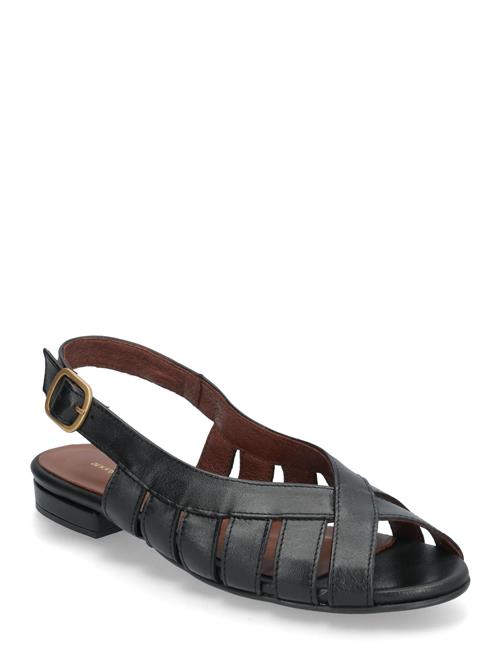 Anonymous Copenhagen | Sophie 20 | 37