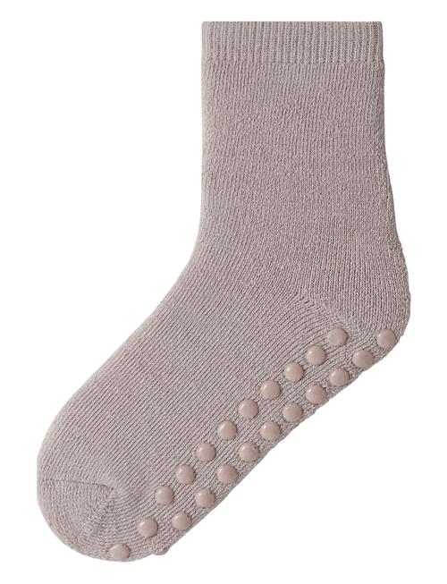 name it | Nmfwaksi Wo/Bl Terry Sock W/Non Skid | 28-30