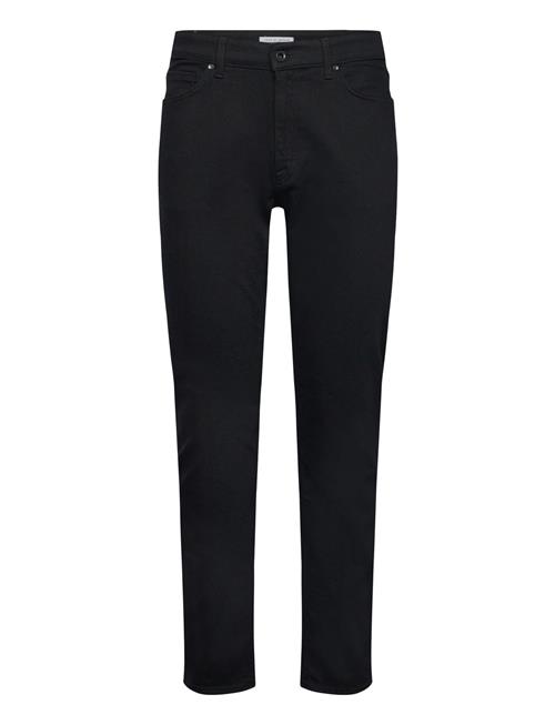 Tiger of Sweden | Des Perma | 36 x 32