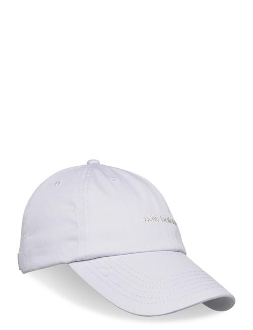 New Balance | Women's 6 Panel Linear Logo Hat | ONE SIZE