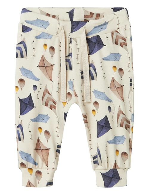 name it | Nbmnathon Pant | 50