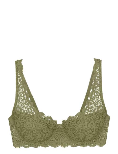 Triumph | Amourette Whp | E x 85