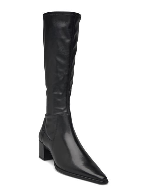 VAGABOND | Giselle | 40