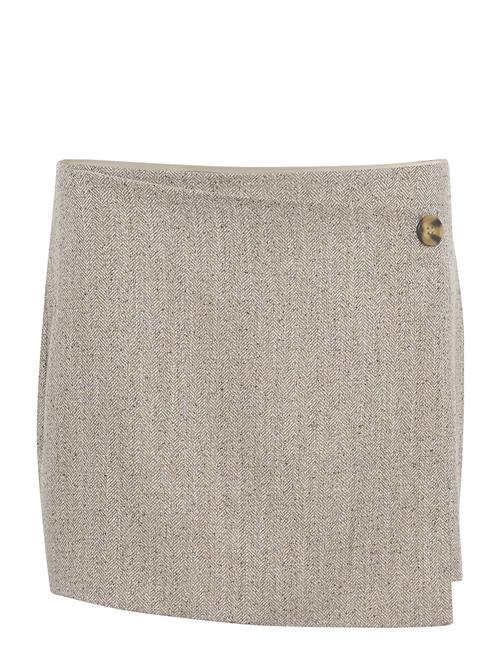 My Essential Wardrobe | Emmymw Wrap Skirt | 38