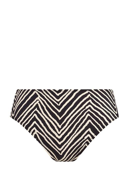 Freya | Fiji Falls | L