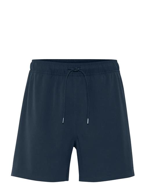 Matinique | Maswimmer | M