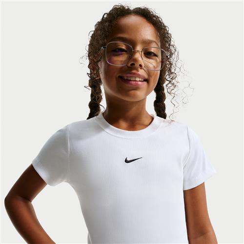 Nike Slim Cropped ribstrikket T-shirt til større børn (piger) - hvid