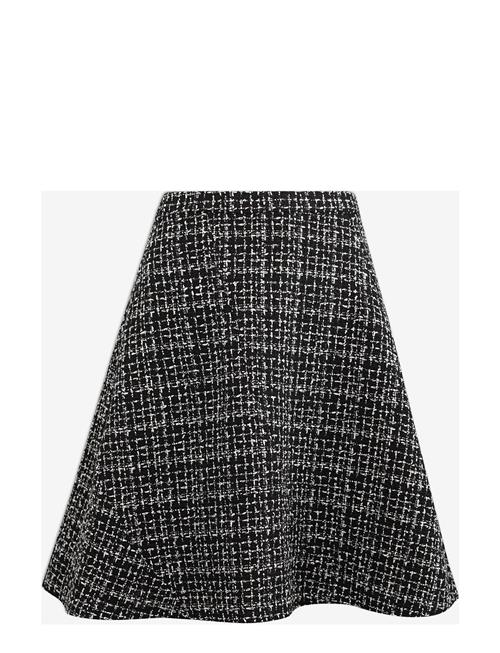 Six Ames | Raya | 42