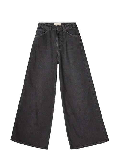 Jeanerica | Alfama | 28 x 34