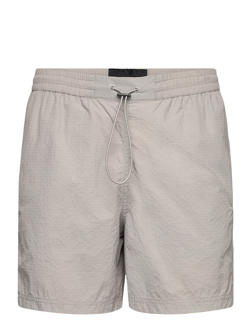 Lyle & Scott | Lightweight Ripstop Short | M