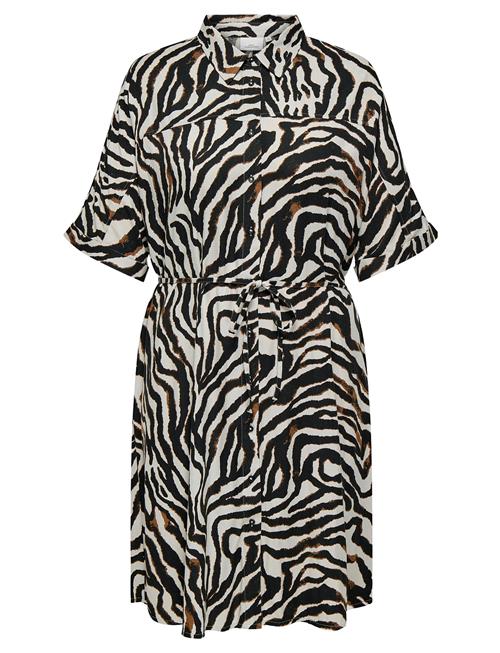 ONLY Carmakoma | Carberte Life 2/4 Blk Shirt Dress Aop | 48