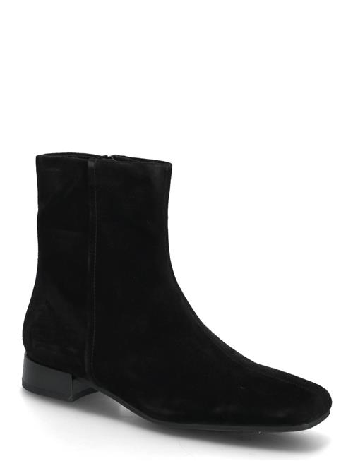 VAGABOND | Mona | 36