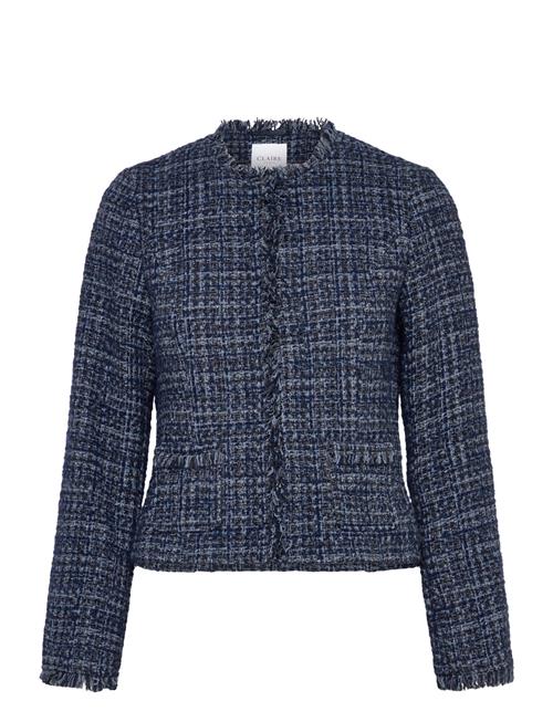 Claire Woman | Cwelliana | 34