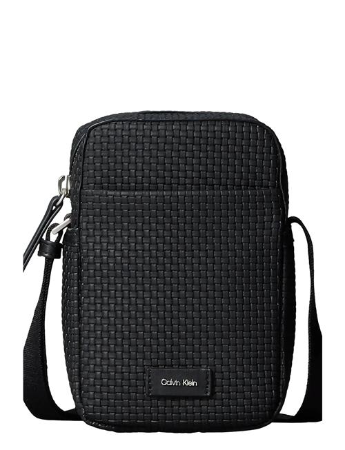Calvin Klein | Embossed Woven Slim Reporter | ONE SIZE