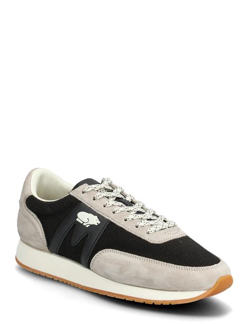 Karhu | Albatross 82 Silver Lining / Jet Black | 46