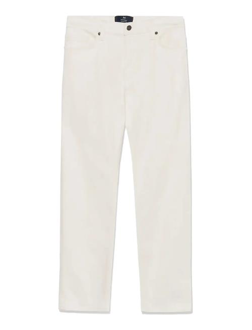 Matinique | Majake | 30 x 32