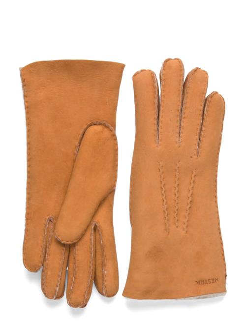 Hestra | Bernadette Cork | 7.5