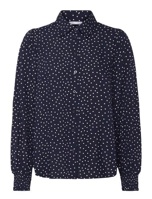 Claire Woman | Cwrhona | 44