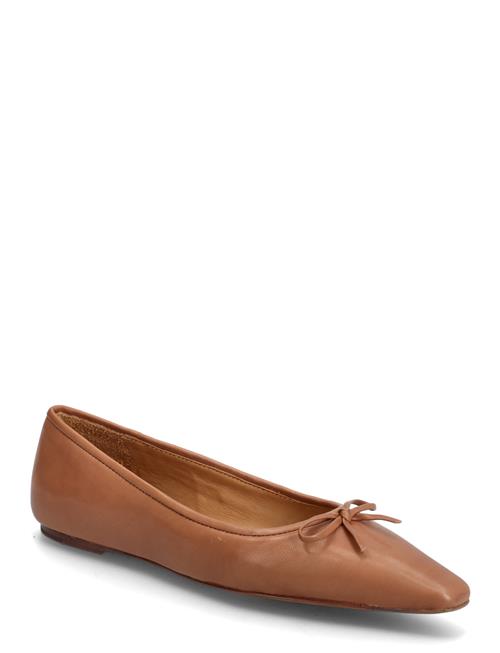 Polo Ralph Lauren | Pointed Leather Ballet Flat | 36